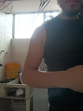 Bruce_Wayne188 Adlı Modelin Canlı XXX Sohbeti