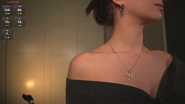 -JuicyMolly- Chat XXX in diretta