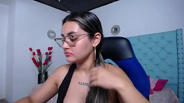 kathe-mills235 Live XXX Chat