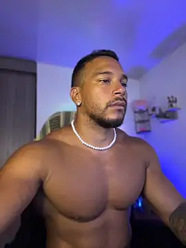 FreszX Adlı Modelin Canlı XXX Sohbeti