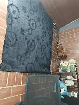 Alexandrina: απευθείας συνομιλία ΧΧΧ