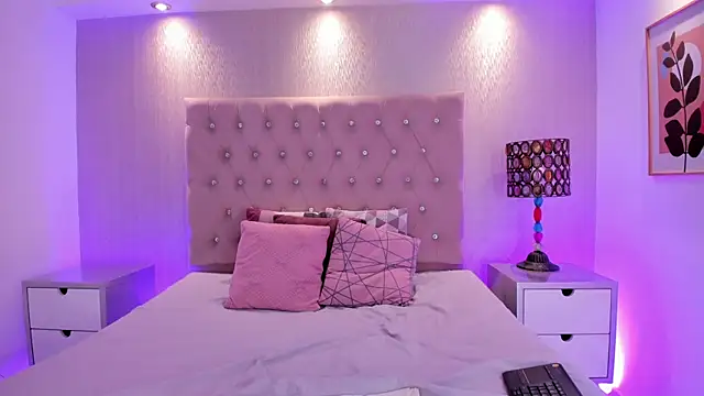 Czat XXX na żywo – NatyQueen_