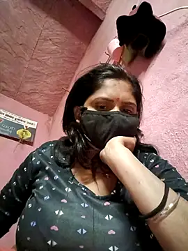 Chat +18 de Sonam_couple ao vivo