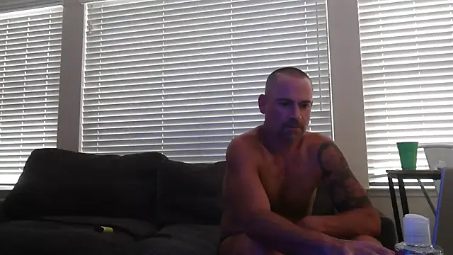 Chat +18 de MISTERANDDEMI ao vivo