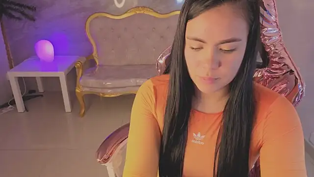 nati06_s' Live XXX Chat