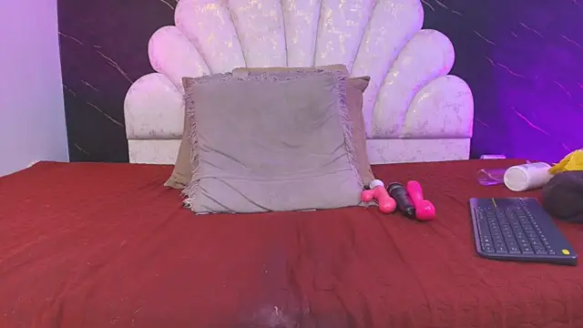 Czat XXX na żywo – _MiaBrown_