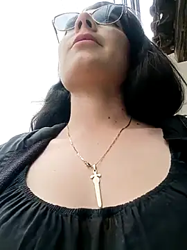 Chat +18 de Mia_Love-3 ao vivo