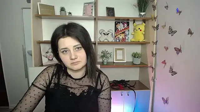 Katrin_kiss_ লাইভ XXX চ্যাট