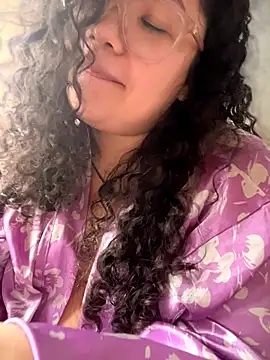 VanesssaMilf_のライブXXXチャット