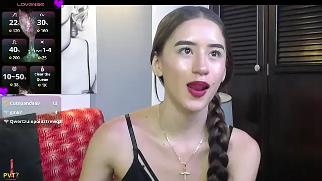 Chat +18 de priya_tara ao vivo