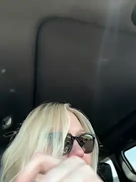 Chat +18 de PiggyRose ao vivo