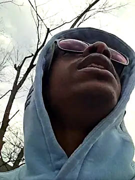 Pokazy przed kamerką – hormoneactivated