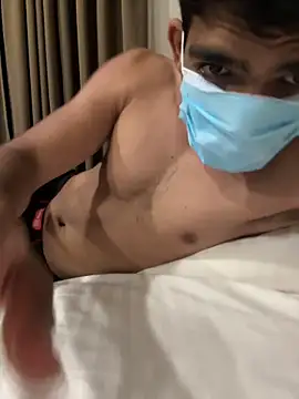 BadBoyTom78 Webcam Show