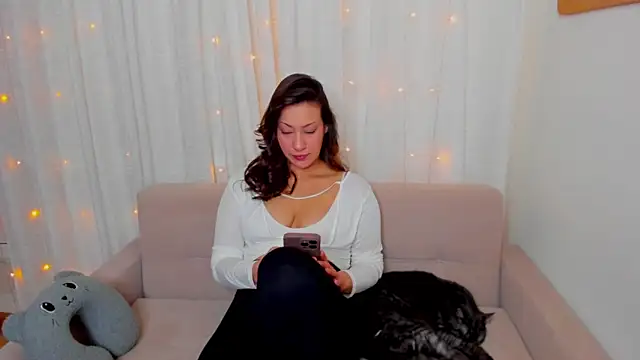 Chat +18 de FieryHeart ao vivo