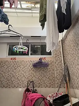 Chat +18 de leilani_X ao vivo