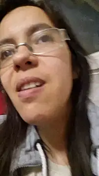 Chat +18 de rposhta1991 ao vivo