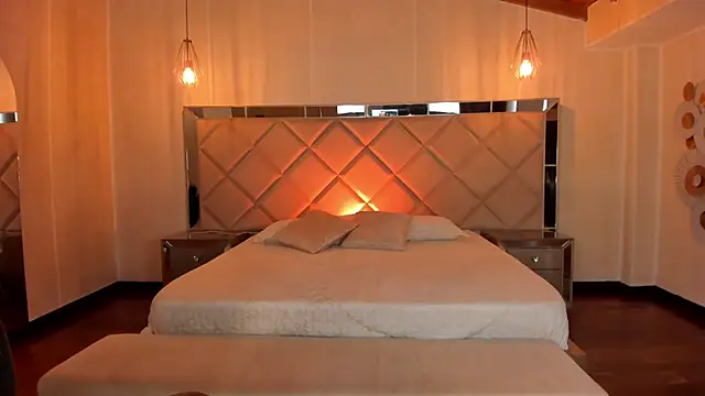 Chat +18 de MaryLewis_ ao vivo