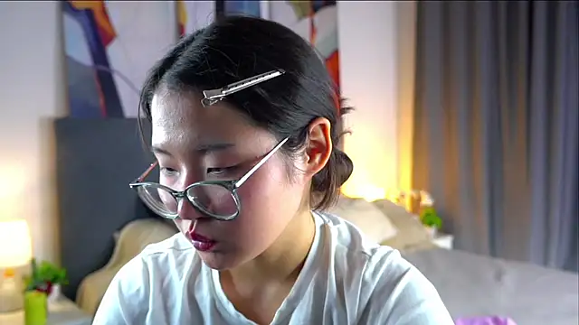 NelleMihalko's Live XXX Chat