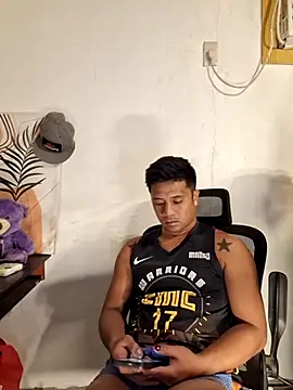 Czat XXX na żywo – Felix_Asher