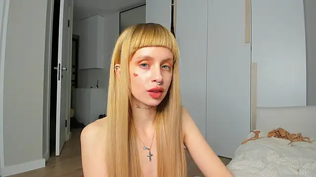 FlowerOfSin2001's Webcam Show