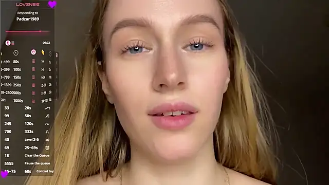 Viktoria_Vibesのウェブカメラショー