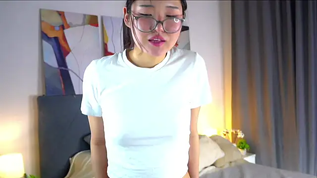 Chat XXX en directo de NelleMihalko