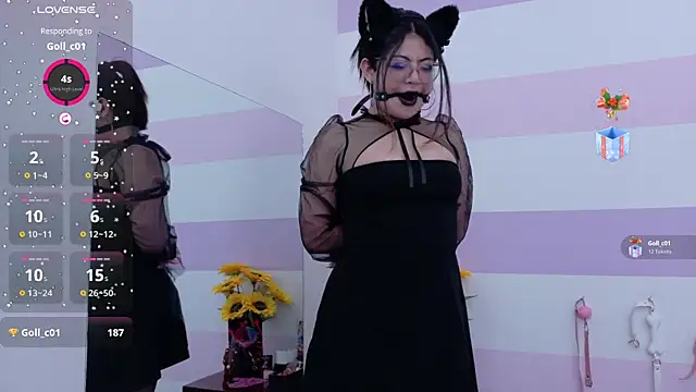 Catwhite_のライブXXXチャット