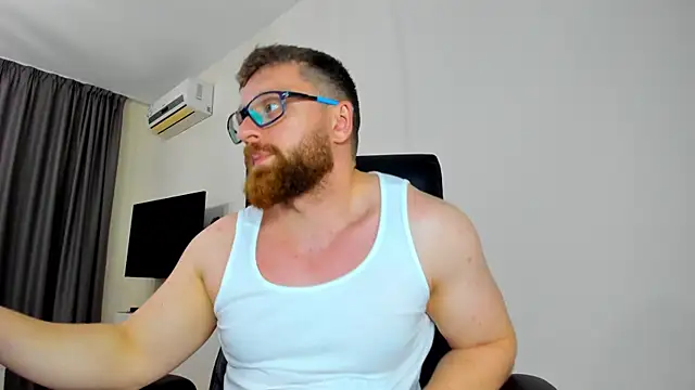 XXX chat uživo modela Findom_guy