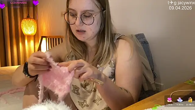 JacyWinslat: онлайн-секс-чат