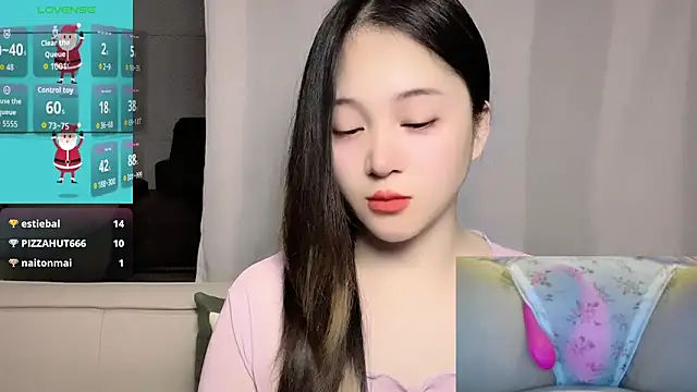 woaiqinqin Chat XXX live