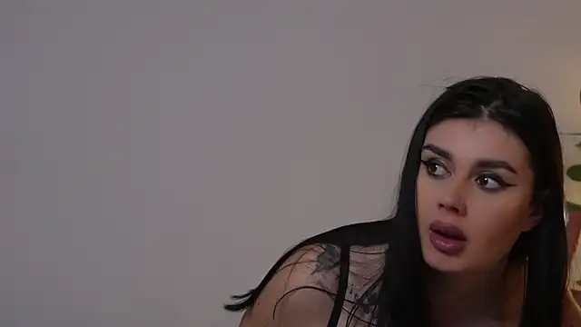 Chat +18 de ItsKendra ao vivo