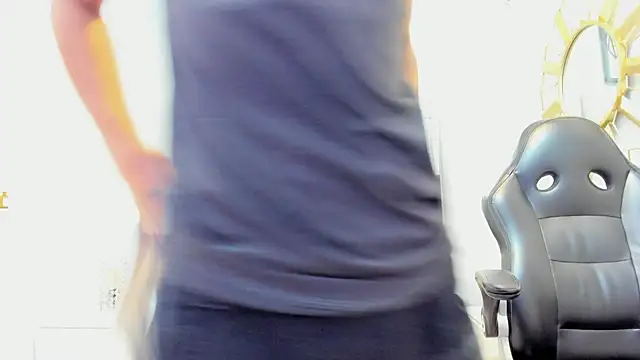 عرض كام adams_bobby