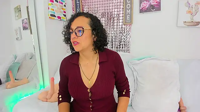 AnaDalila_Latinan Live XXX chat