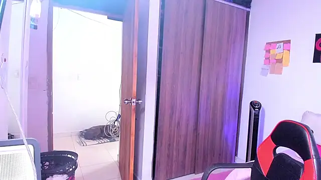 LillyCandyn Live XXX chat