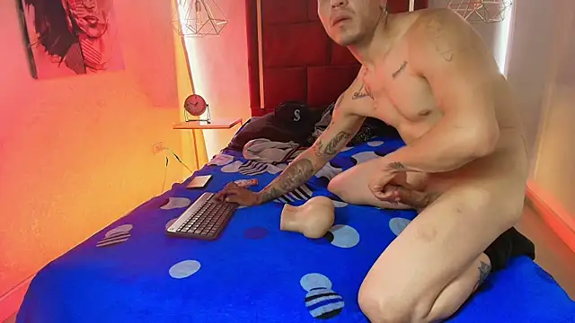 Thonixxx_mr's Live XXX Chat