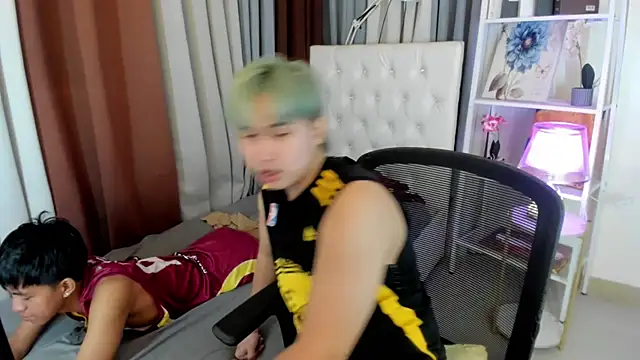 davincihugecock webcam show