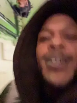 rayyymack Adlı Modelin Canlı XXX Sohbeti