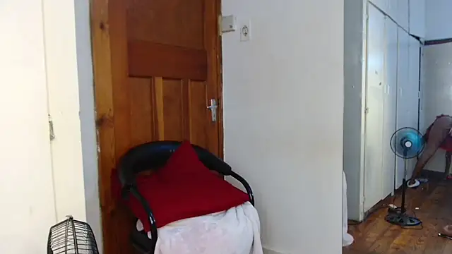 Chat XXX en directo de Moreish-06