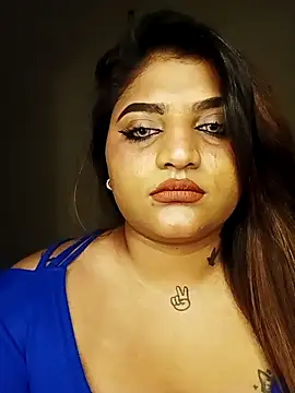 Sanaya_Gil Adlı Modelin Canlı XXX Sohbeti