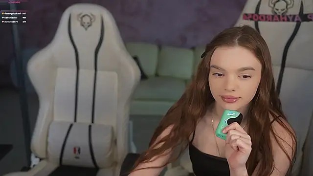 Zlata_Sky Obrolan Langsung XXX