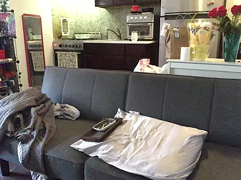 littyleesh1's Webcam Show