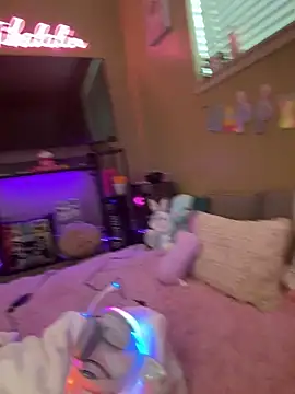 TikaMoon's Webcam Show