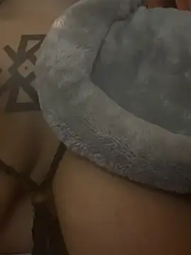 แชท XXX สดของ nickytheehawtie