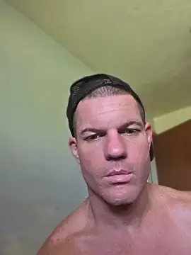 Pokazy przed kamerką – JockNThirsty