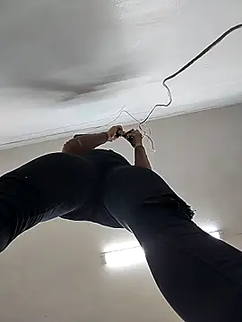 Show modela MaskedLatinaX na web-kameri