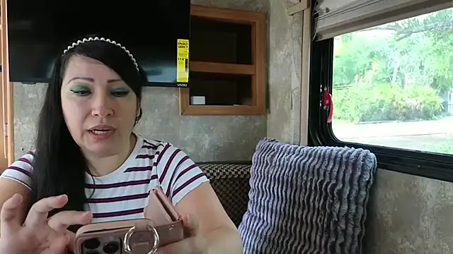 Živý XXX chat Vickiebee