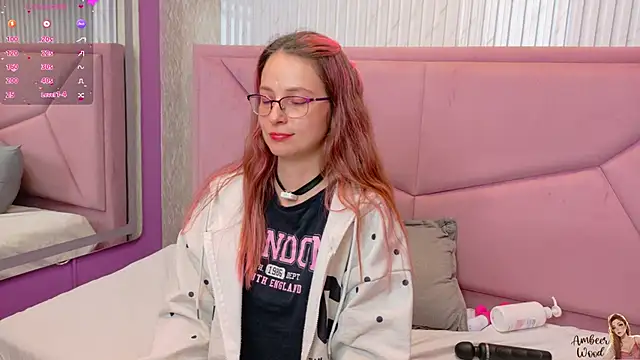 แชท XXX สดของ AmbeerWood_