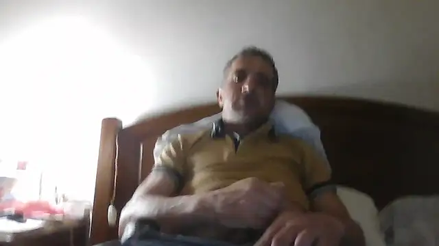 CarlosRocha73 Show in webcam