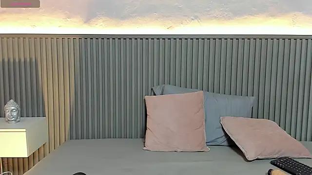 Michelle_Saenz_'s Live XXX Chat