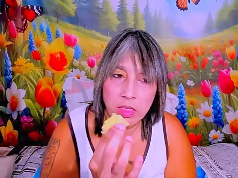 indianroxyのライブXXXチャット